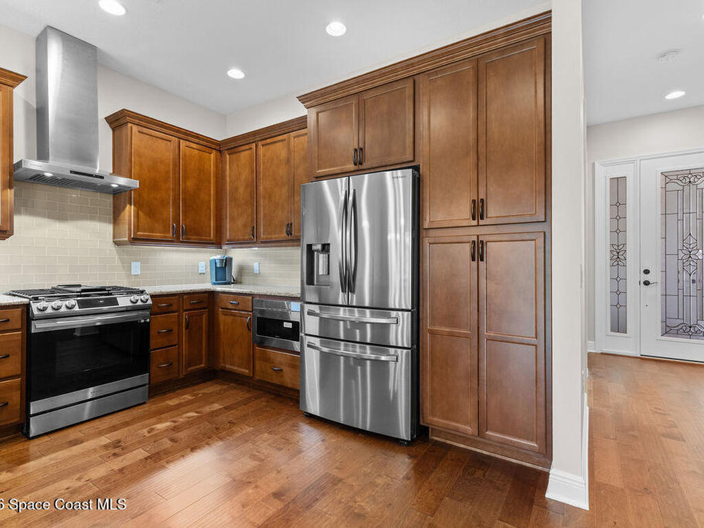 2818 Avalonia Drive, Melbourne, FL 32940