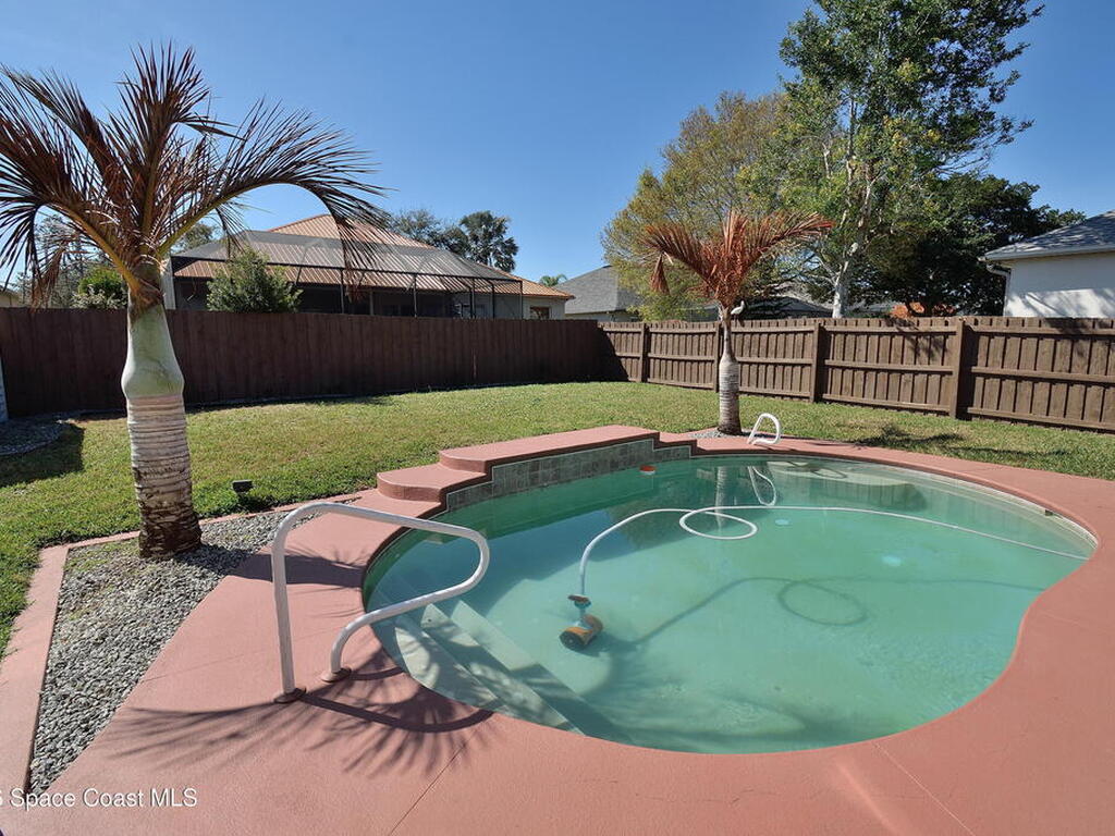 2615 Summer Brook Street, Melbourne, FL 32940