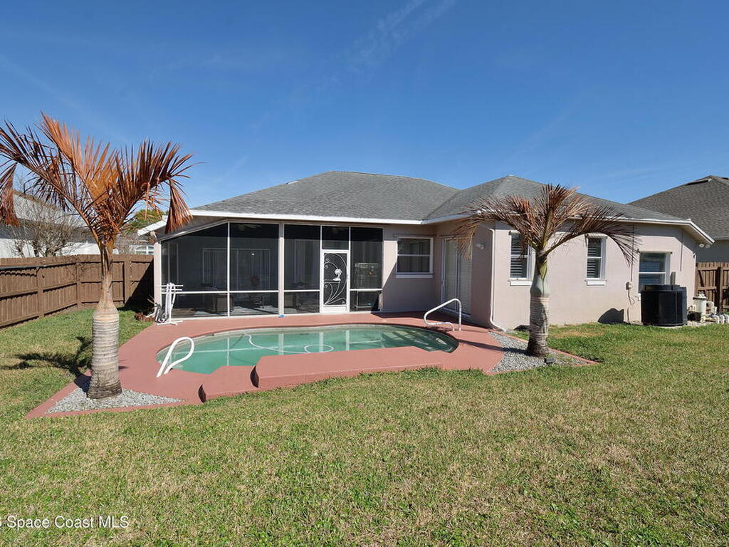 2615 Summer Brook Street, Melbourne, FL 32940