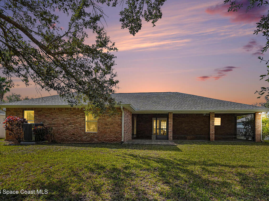 1923 Windbrook Drive, Palm Bay, FL 32909