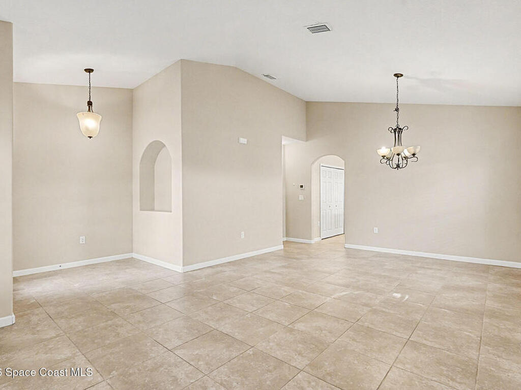 980 Dillard Drive, Palm Bay, FL 32909