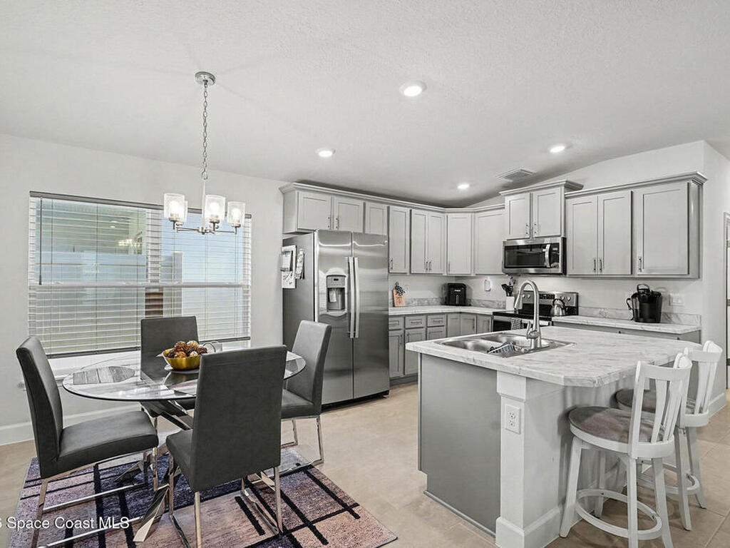 1180 Canfield Circle, Palm Bay, FL 32909