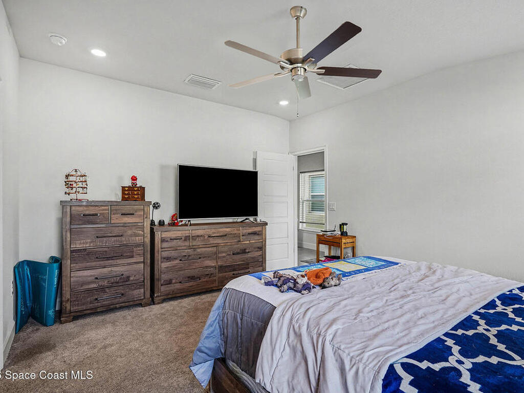 1180 Canfield Circle, Palm Bay, FL 32909