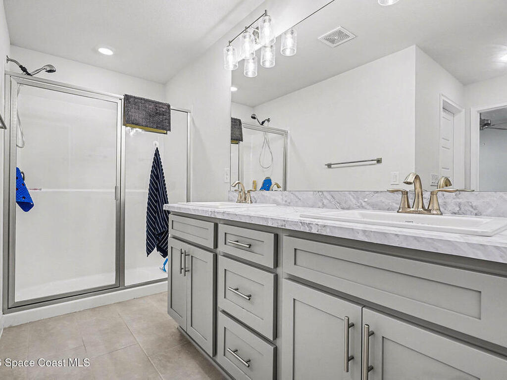 1180 Canfield Circle, Palm Bay, FL 32909