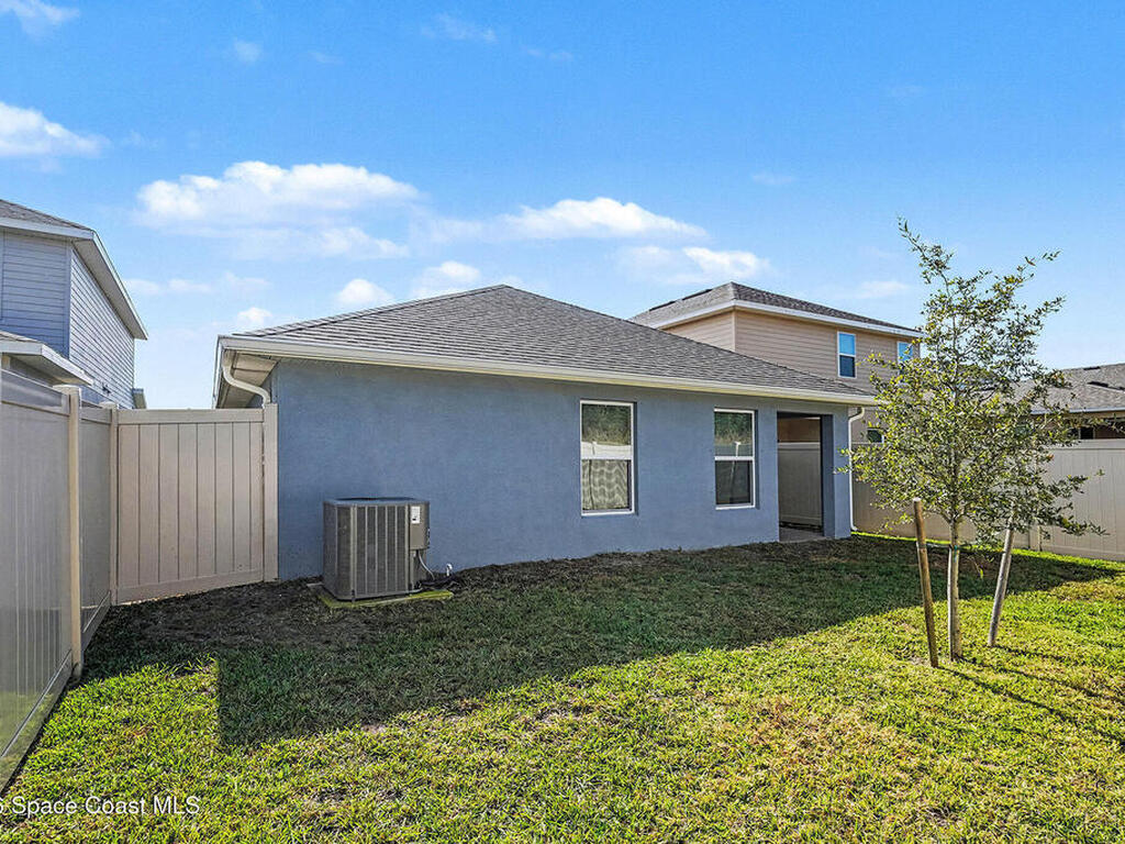 1180 Canfield Circle, Palm Bay, FL 32909