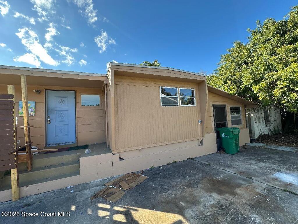 320 La Havre Court, Merritt Island, FL 32953