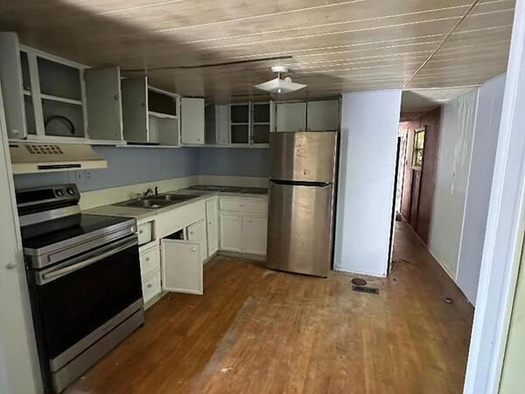 320 La Havre Court, Merritt Island, FL 32953