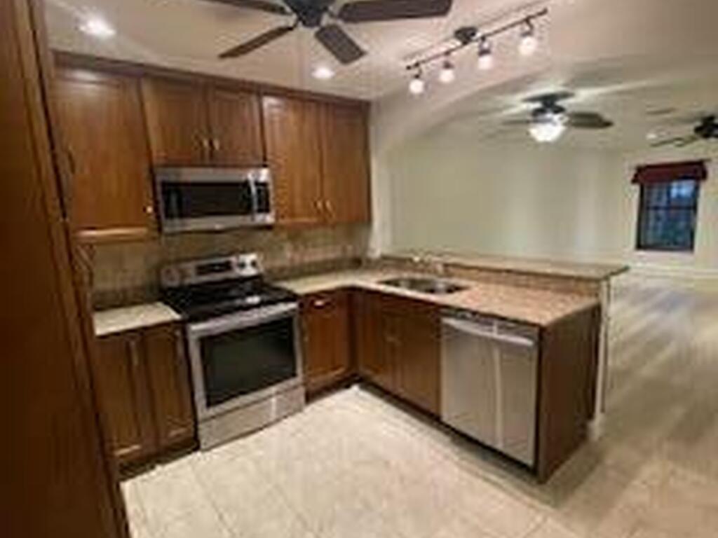 870 Luminary Circle, Melbourne, FL 32901