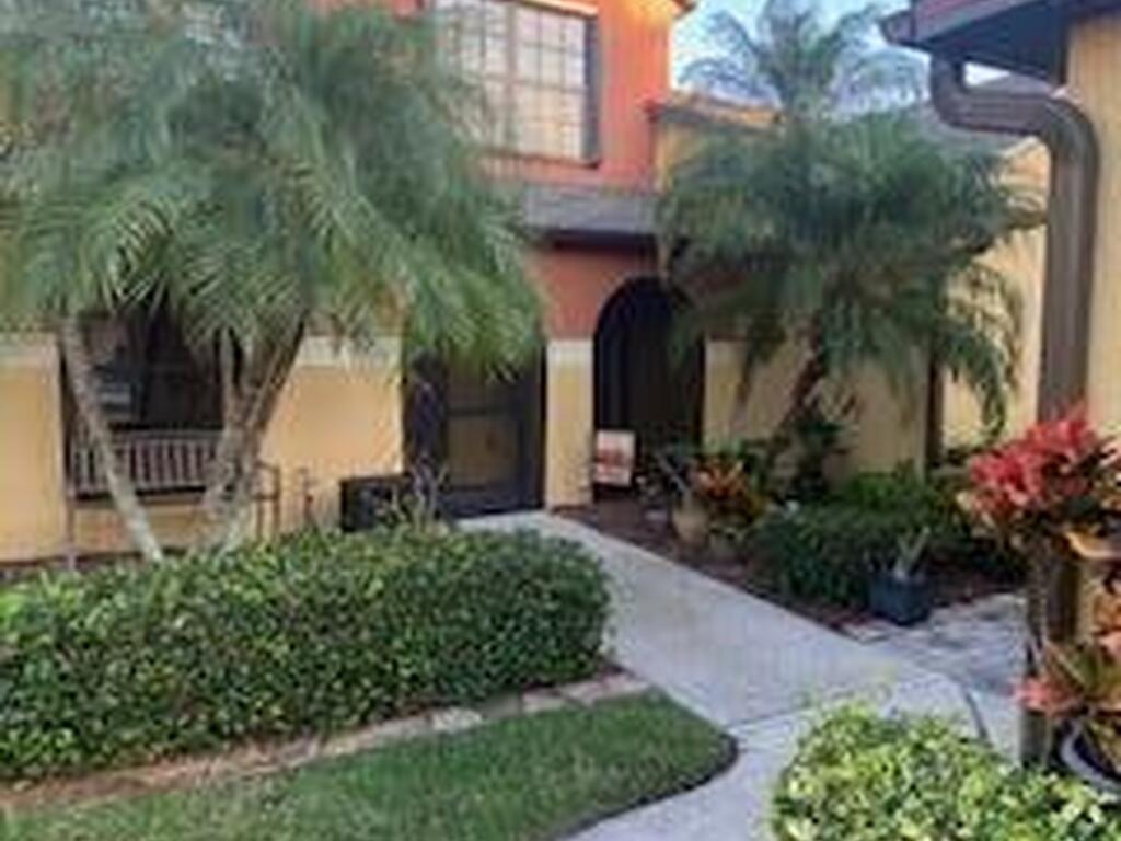 870 Luminary Circle, Melbourne, FL 32901