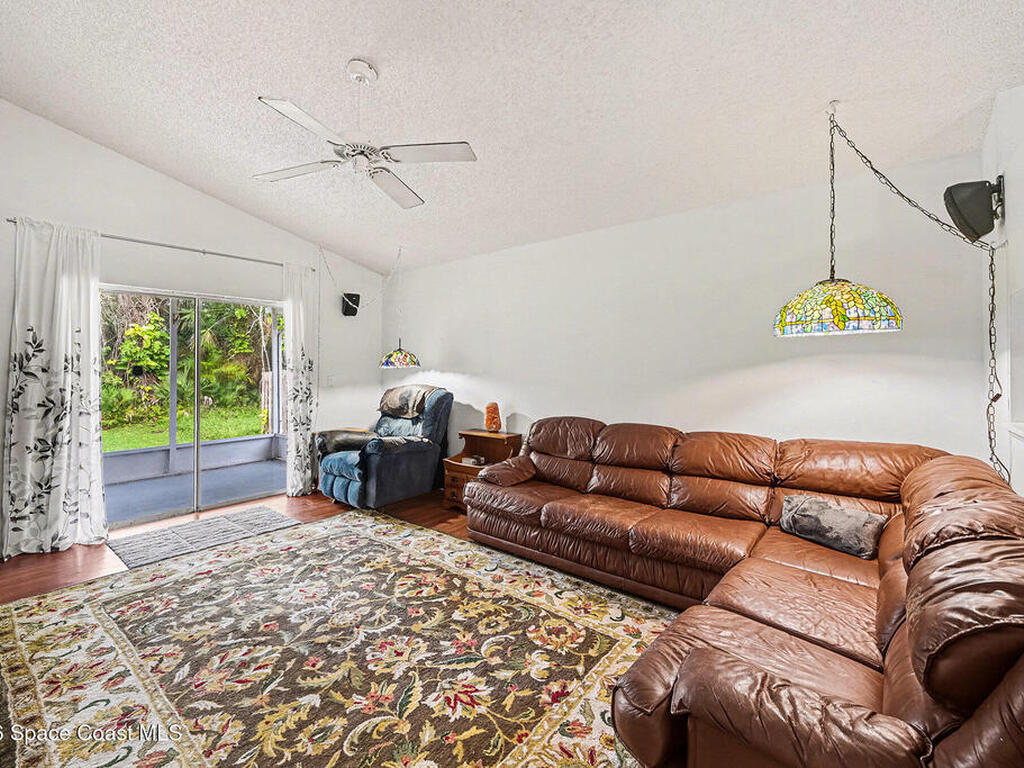 6682 Fawn Ridge Drive, Melbourne, FL 32940