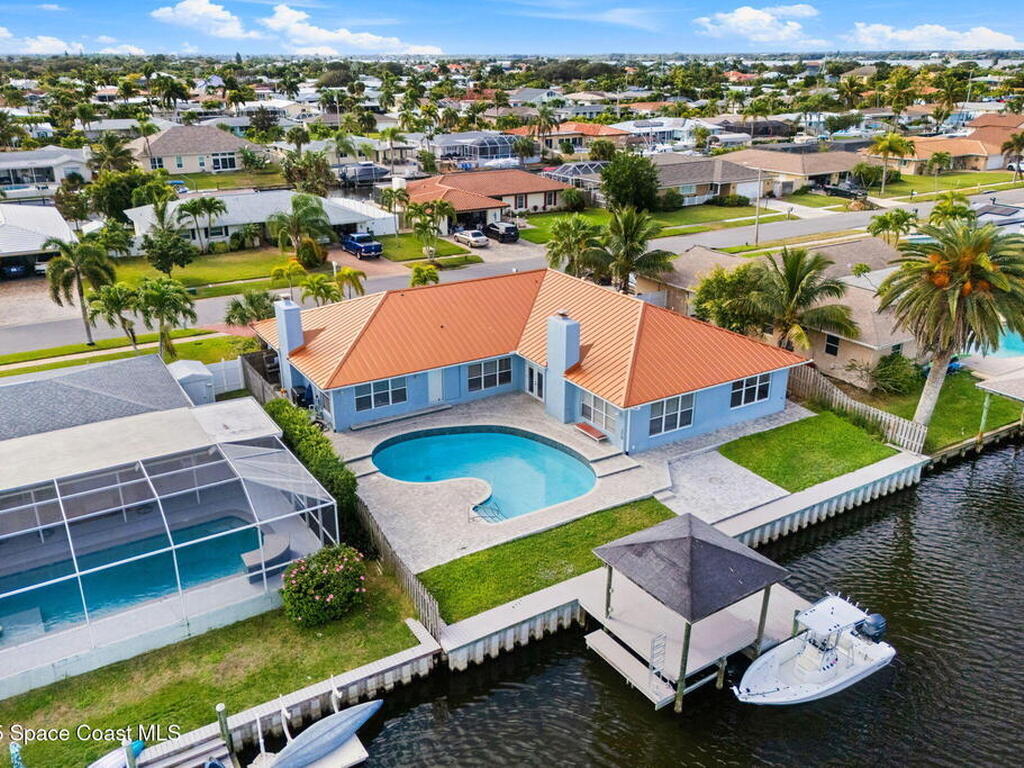 433 Saint Lucia Court, Satellite Beach, FL 32937