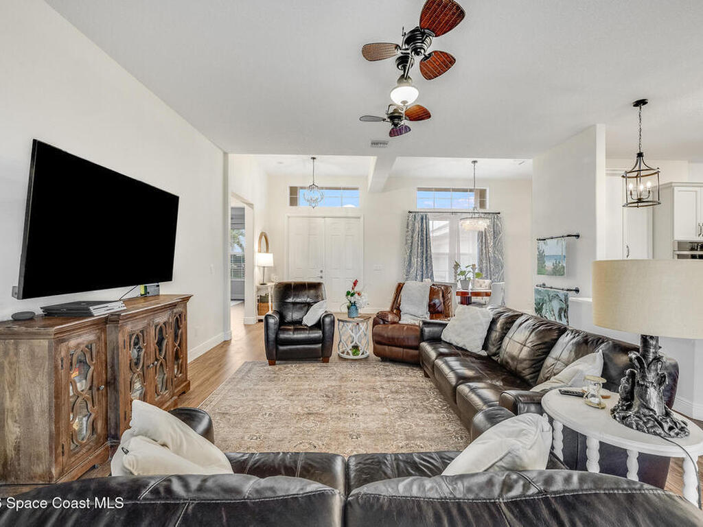 718 Yearling Trail, Sebastian, FL 32958