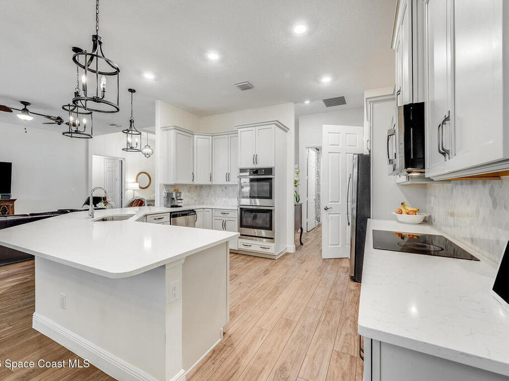 718 Yearling Trail, Sebastian, FL 32958