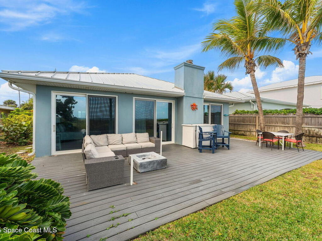 659 S Atlantic Avenue, Cocoa Beach, FL 32931