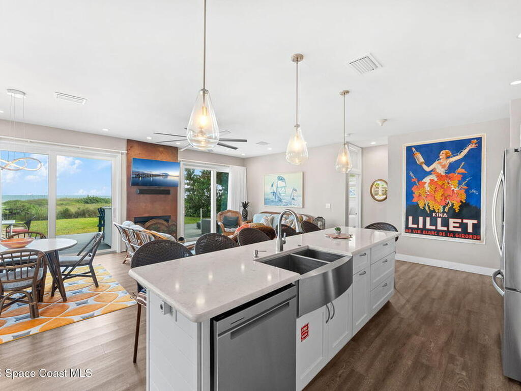 659 S Atlantic Avenue, Cocoa Beach, FL 32931