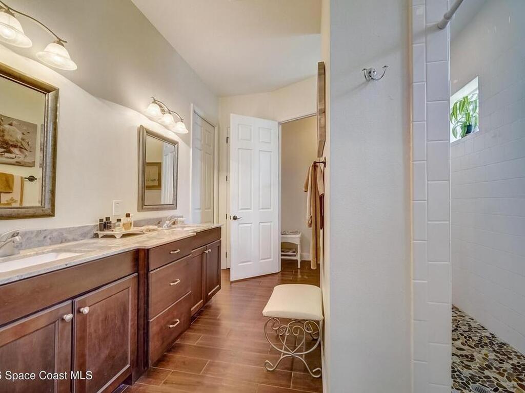 121 Seminole Lane, Cocoa Beach, FL 32931