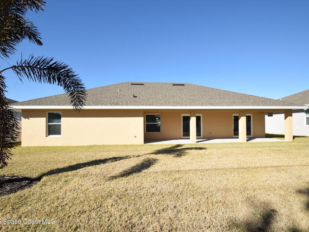 1204 Captiva Island Circle, Palm Bay, FL 32908