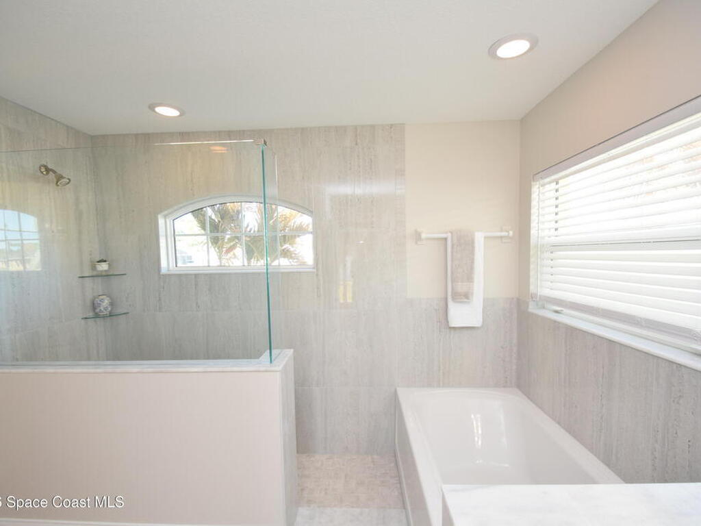 1204 Captiva Island Circle, Palm Bay, FL 32908