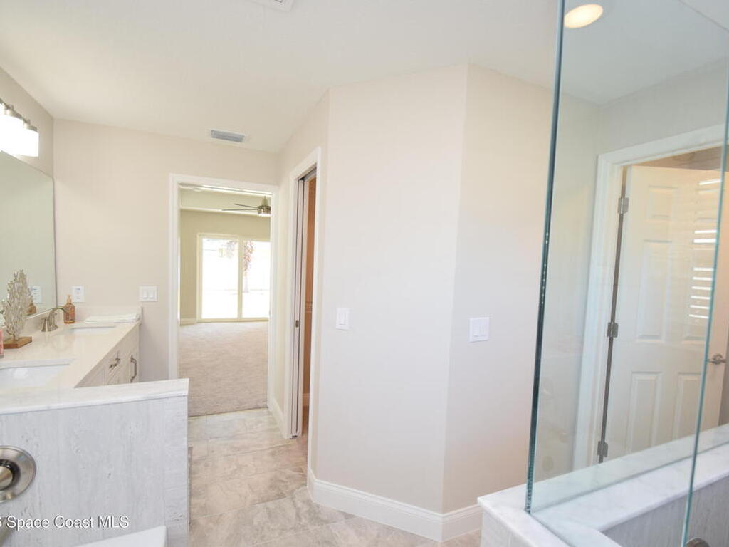 1204 Captiva Island Circle, Palm Bay, FL 32908