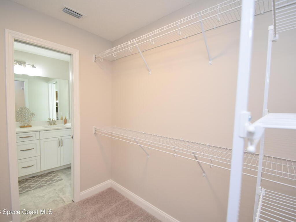 1204 Captiva Island Circle, Palm Bay, FL 32908