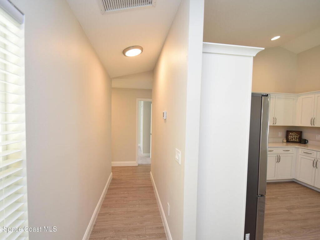 1204 Captiva Island Circle, Palm Bay, FL 32908