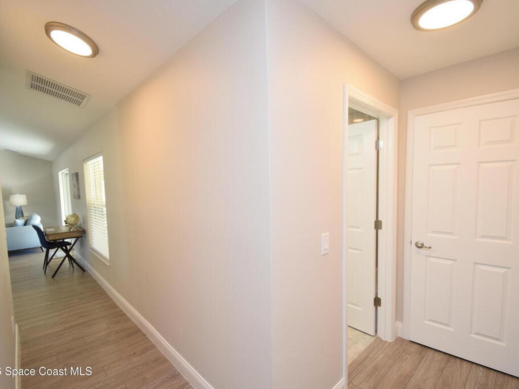 1204 Captiva Island Circle, Palm Bay, FL 32908