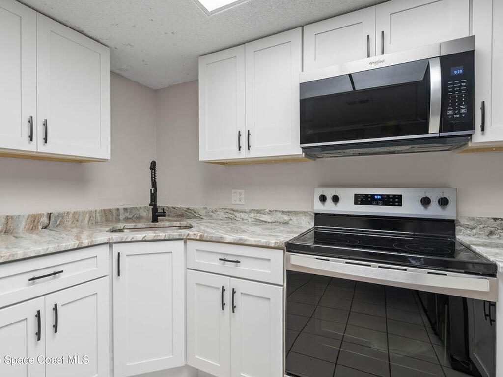 1640 Sunny Brook Lane, Palm Bay, FL 32905