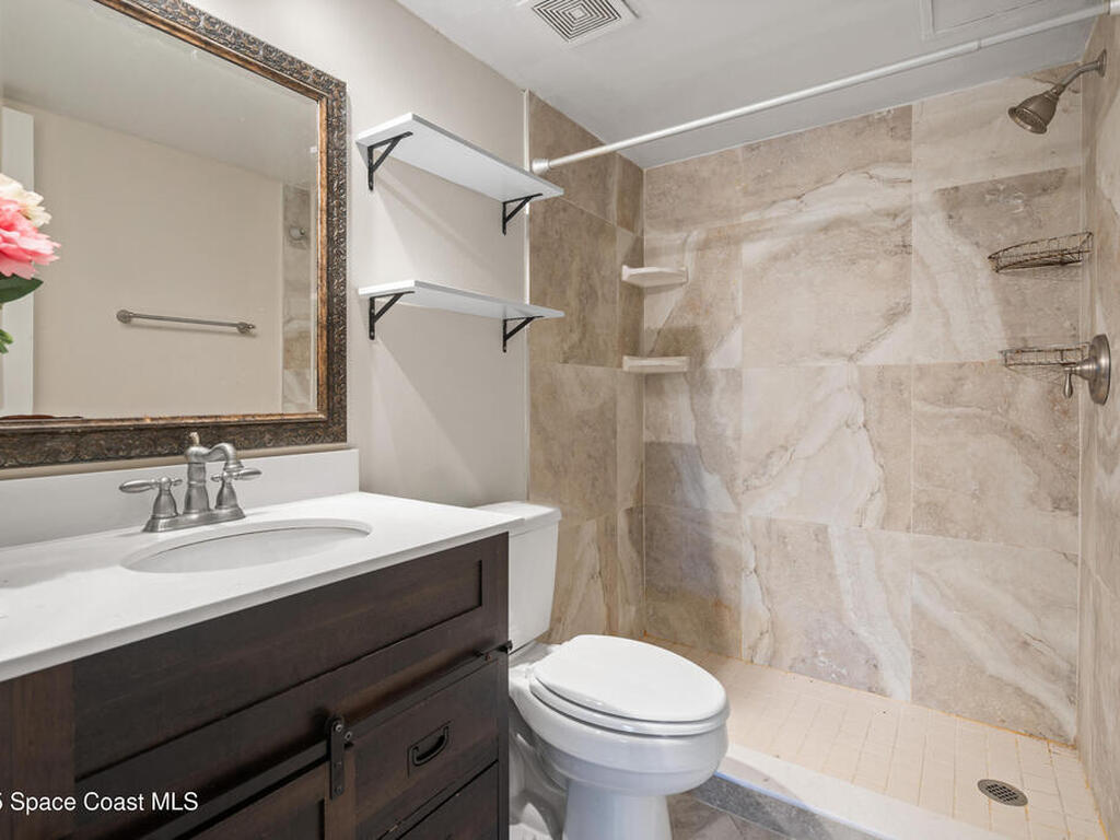 1640 Sunny Brook Lane, Palm Bay, FL 32905