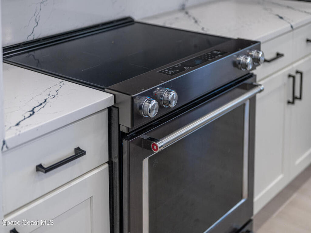 215 Beverly Court, Melbourne Beach, FL 32951