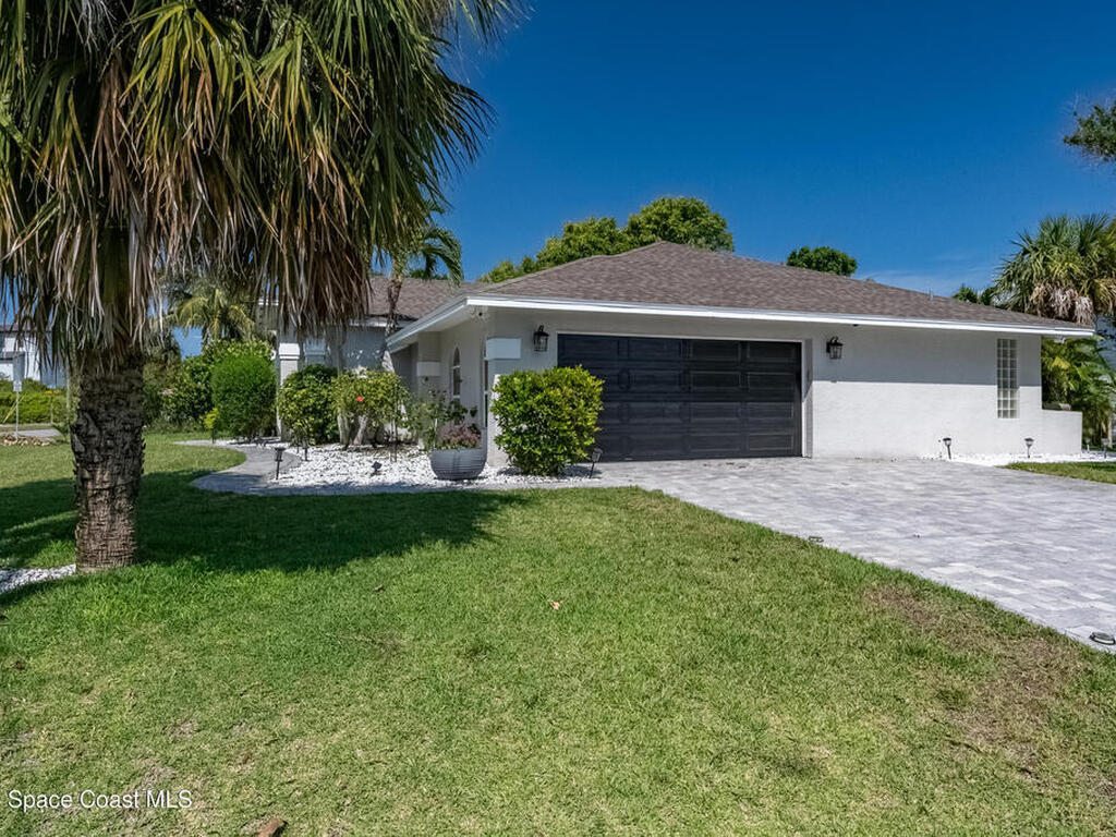 215 Beverly Court, Melbourne Beach, FL 32951
