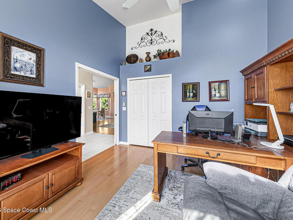 1040 Wimbledon Drive, Melbourne, FL 32940