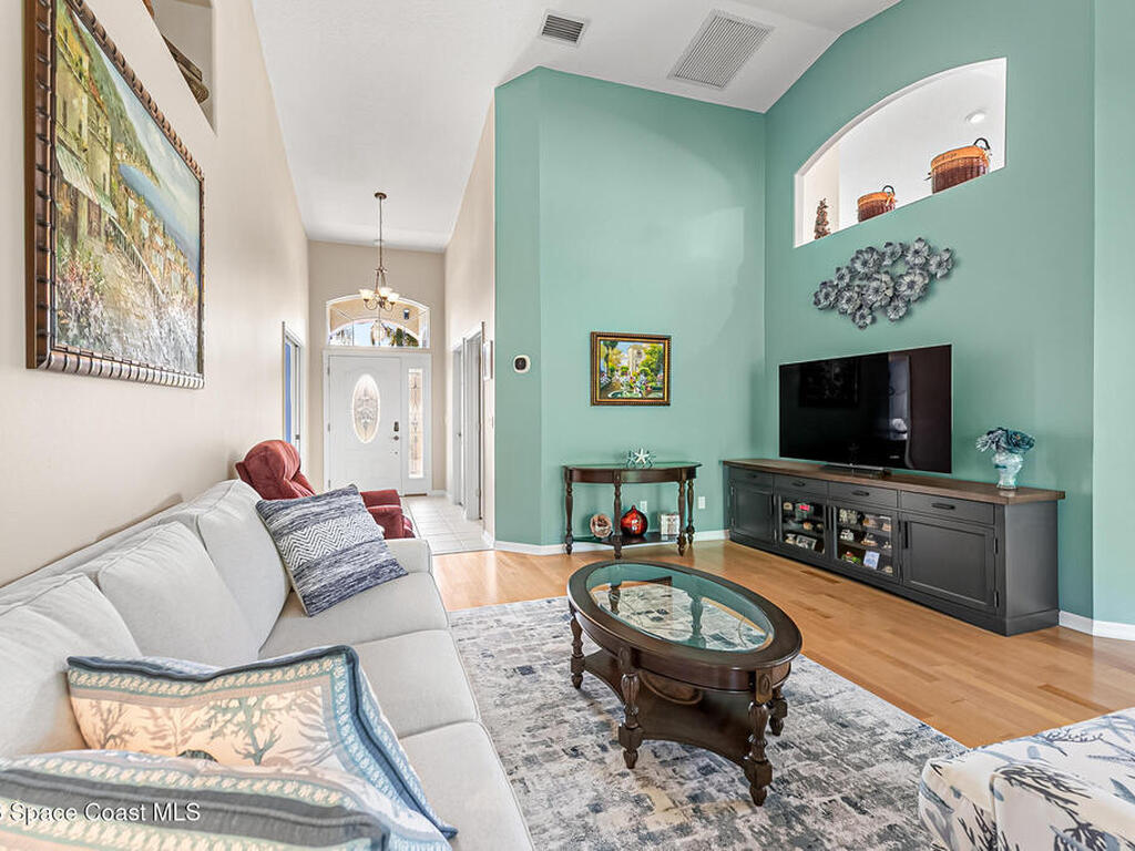 1040 Wimbledon Drive, Melbourne, FL 32940