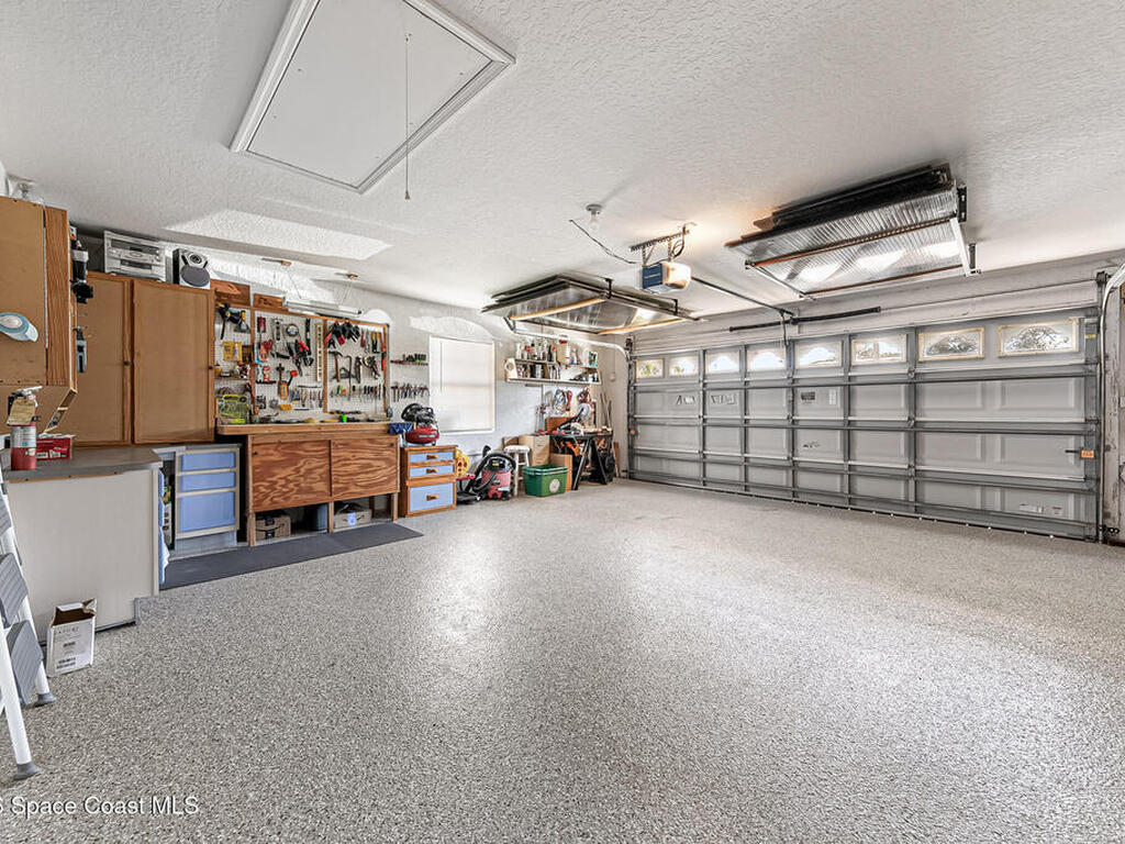 1040 Wimbledon Drive, Melbourne, FL 32940