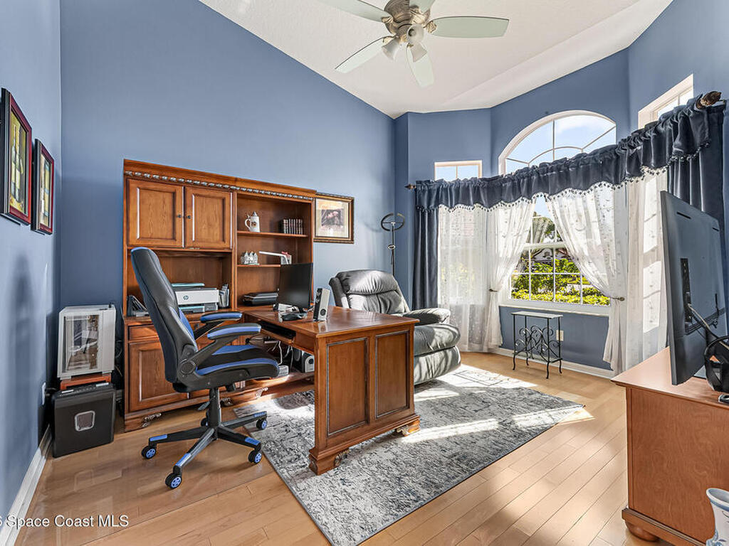 1040 Wimbledon Drive, Melbourne, FL 32940