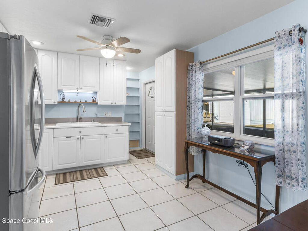 637 Roseland Road, Sebastian, FL 32958