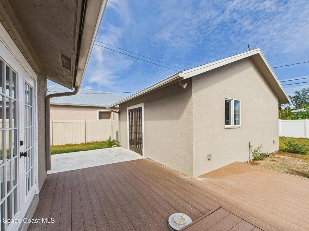 3709 SW Haines Street, Port St. Lucie, FL 34953