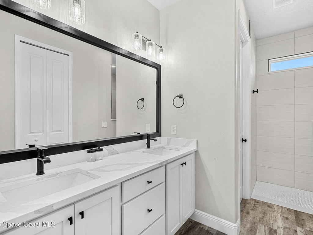 1154 Captiva Island Circle, Palm Bay, FL 32908