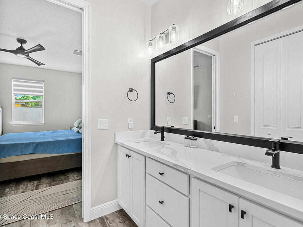 1154 Captiva Island Circle, Palm Bay, FL 32908