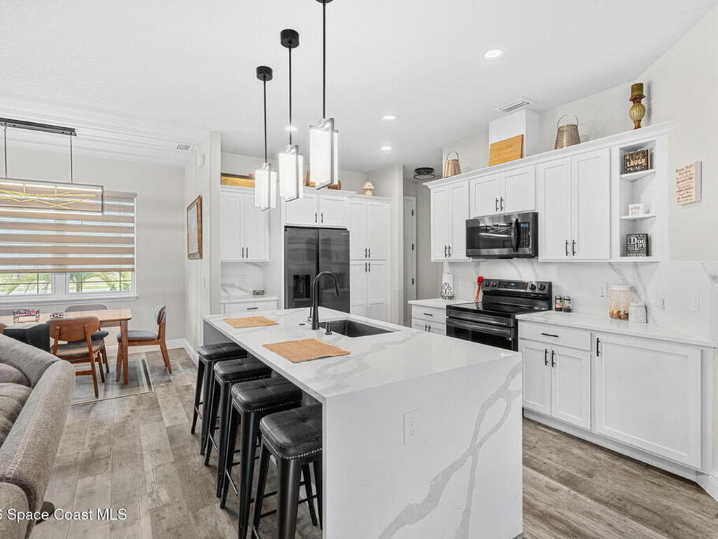 1154 Captiva Island Circle, Palm Bay, FL 32908