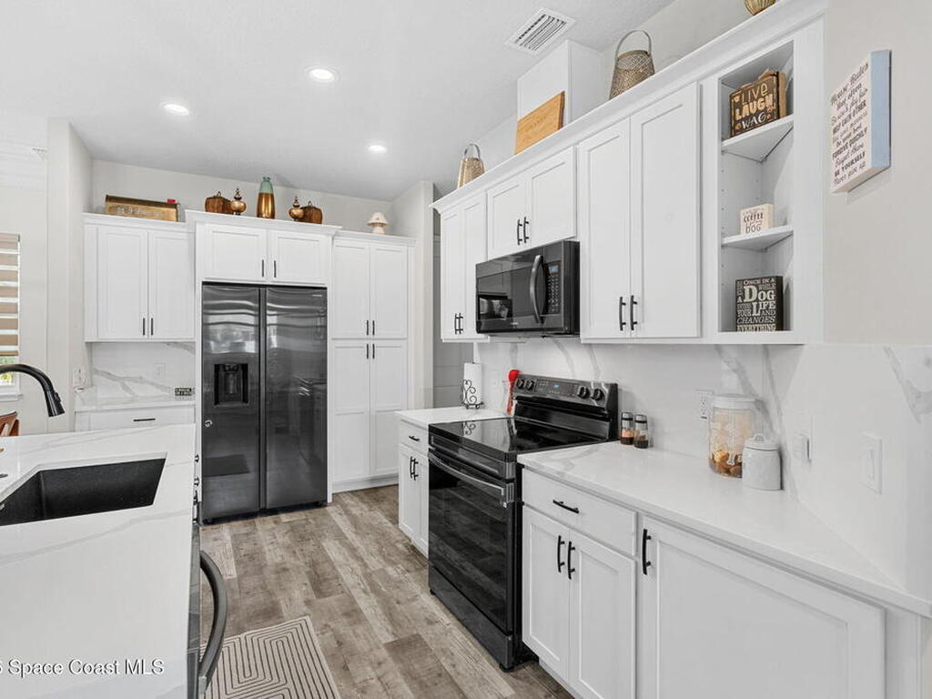 1154 Captiva Island Circle, Palm Bay, FL 32908