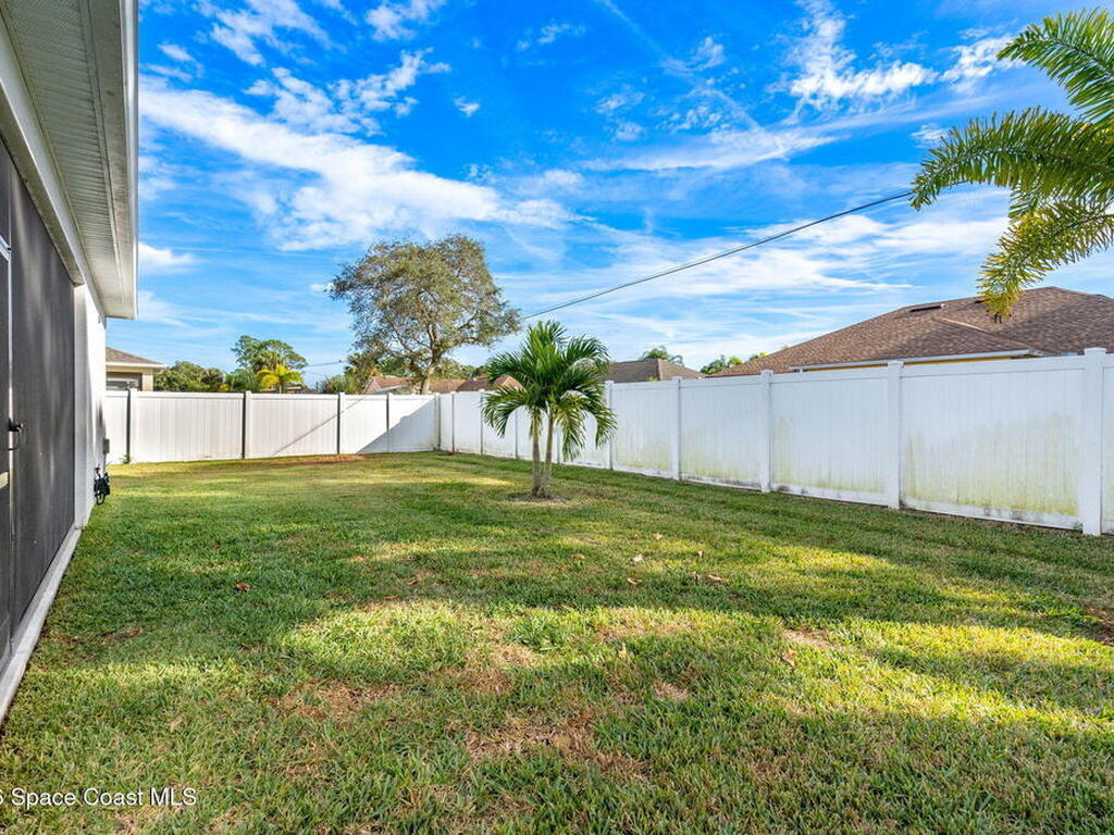 1154 Captiva Island Circle, Palm Bay, FL 32908