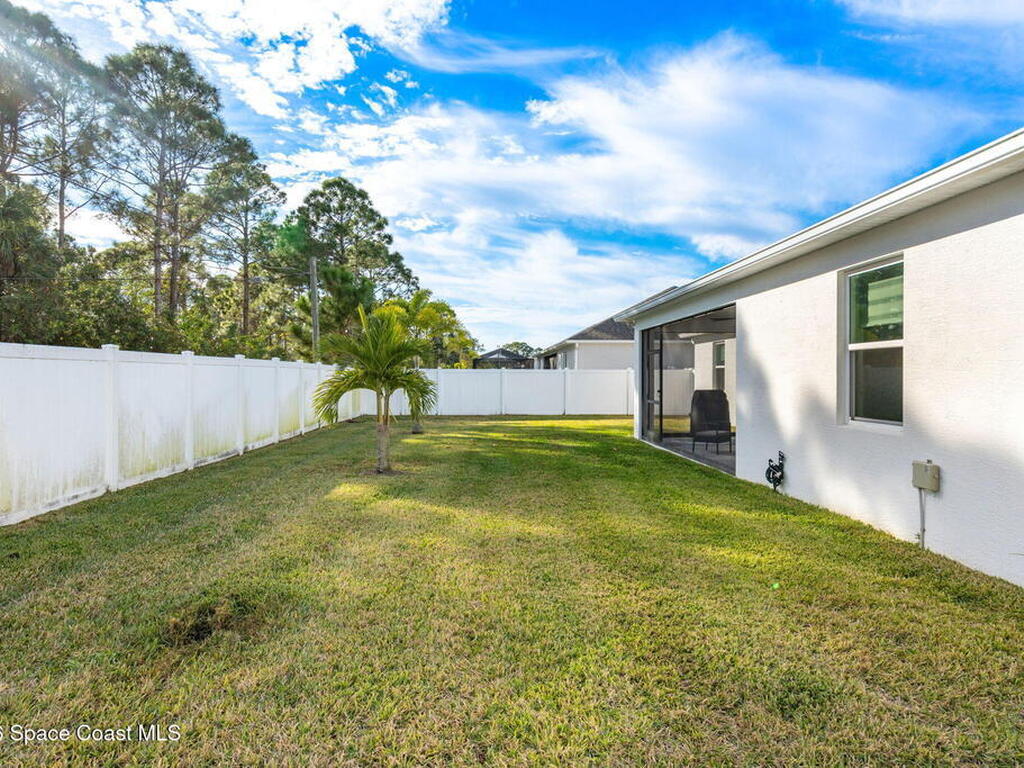 1154 Captiva Island Circle, Palm Bay, FL 32908