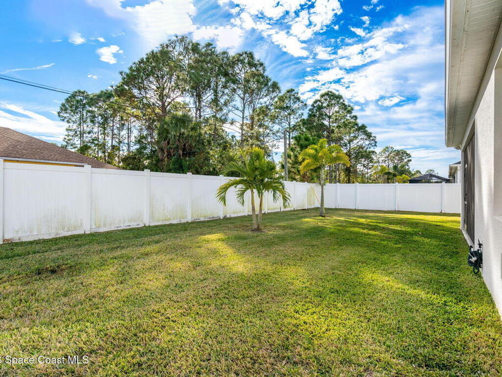 1154 Captiva Island Circle, Palm Bay, FL 32908