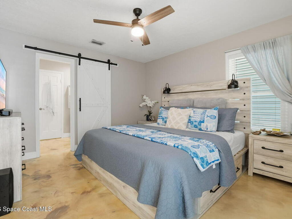 523 Peregrine Drive, Indialantic, FL 32903