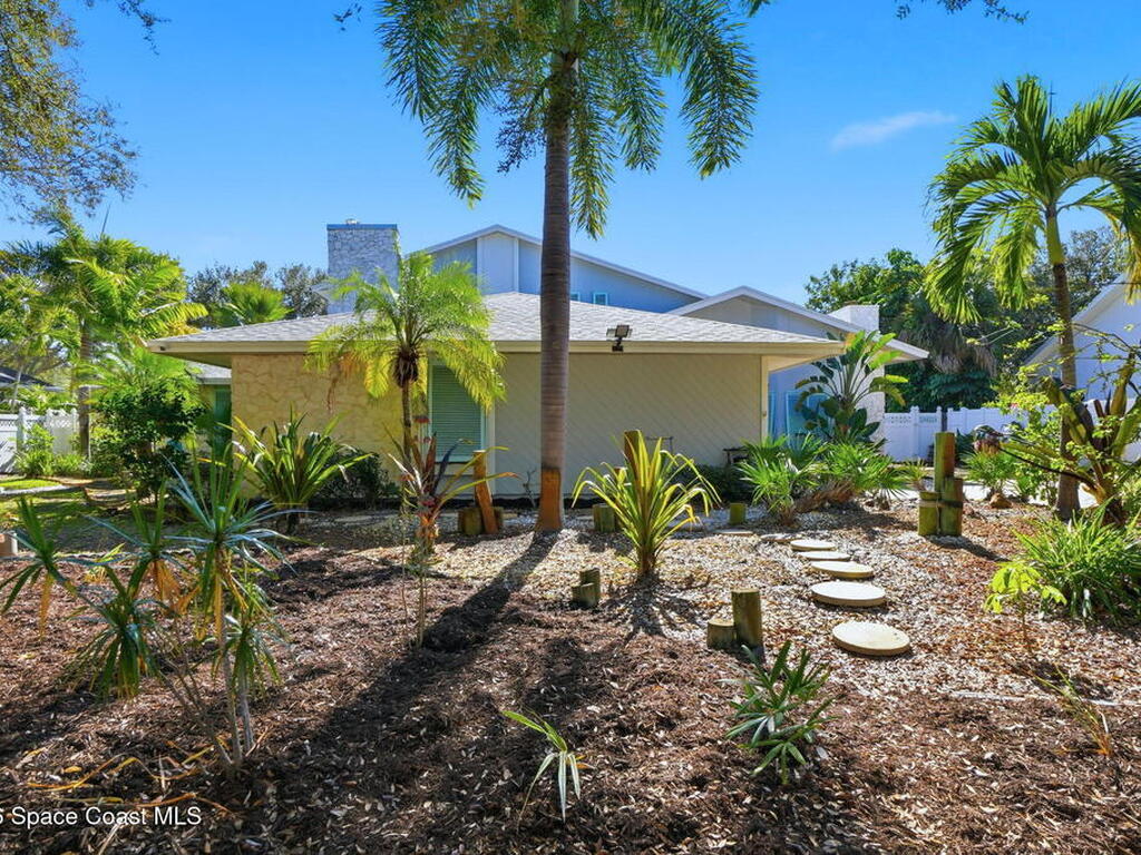 523 Peregrine Drive, Indialantic, FL 32903