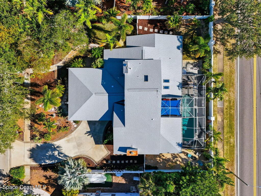 523 Peregrine Drive, Indialantic, FL 32903