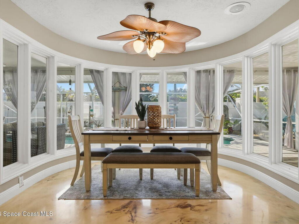 523 Peregrine Drive, Indialantic, FL 32903