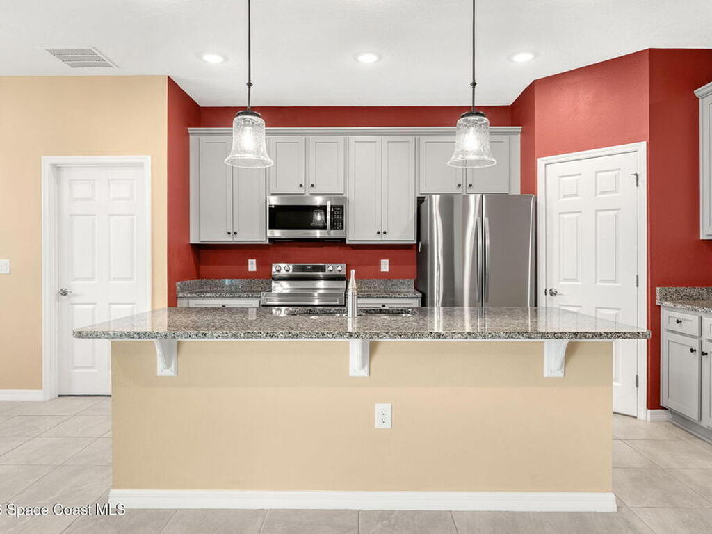 184 Compass Place, Titusville, FL 32796