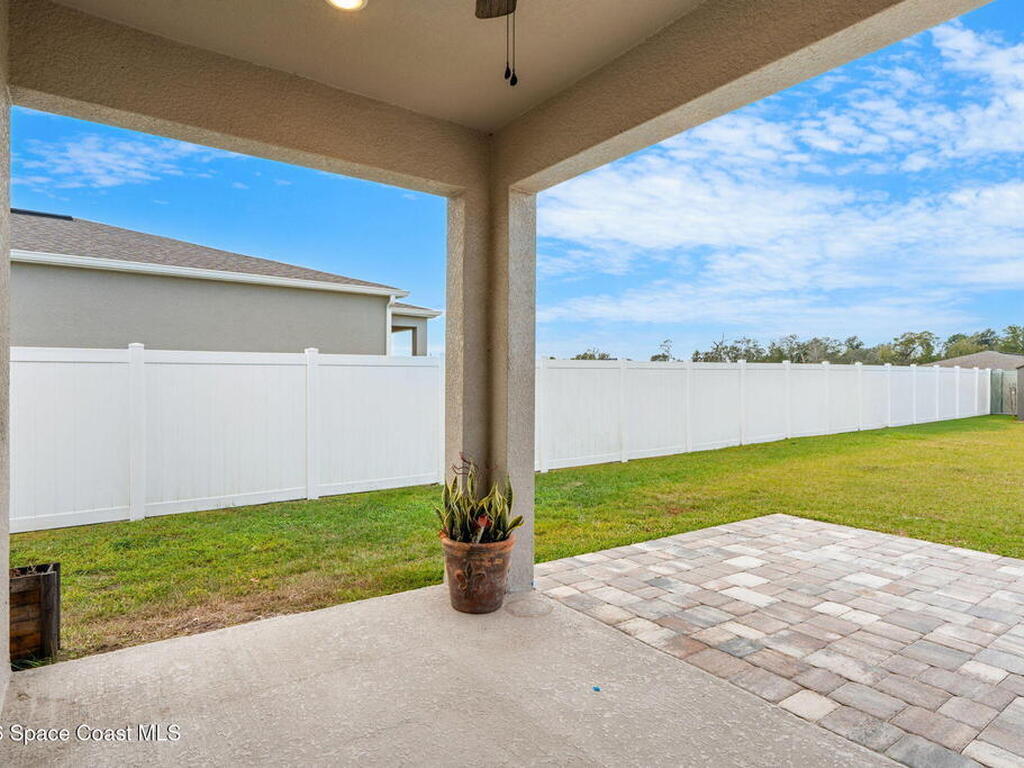 184 Compass Place, Titusville, FL 32796