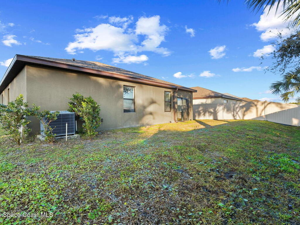 7549 Tourmaline Drive, Grant-Valkaria, FL 32949